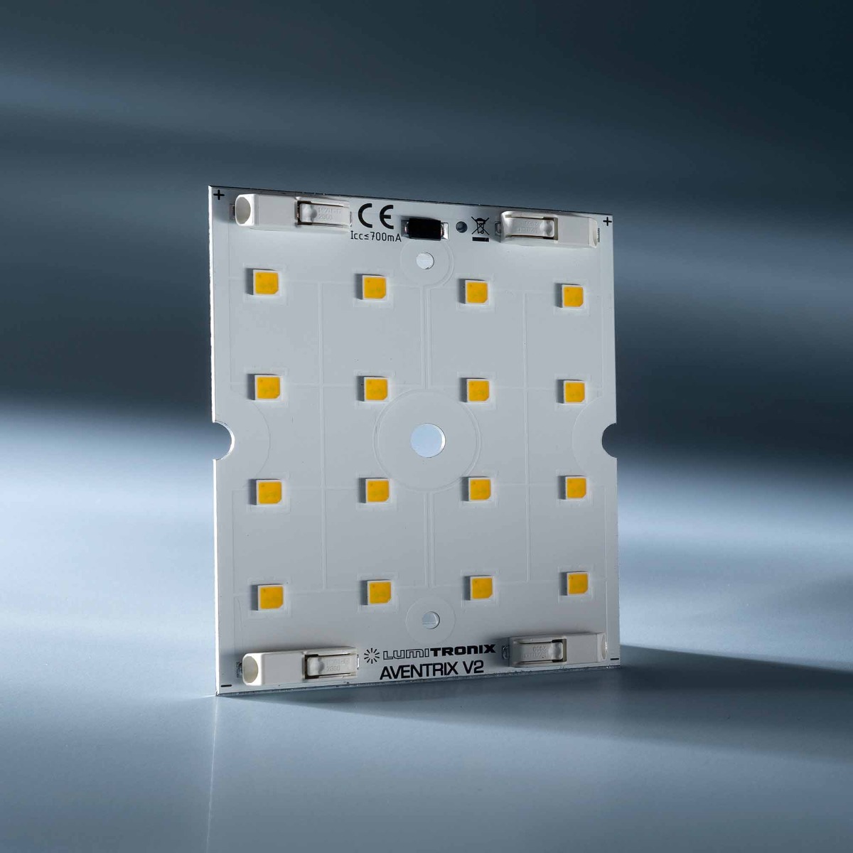 Modulo LED Nichia configurabile Aventrix CRI bianco 70-90 1800-7800K 350mA 16 LED 5x6cm interconnettibili con opzione lente (fino a 2600lm)