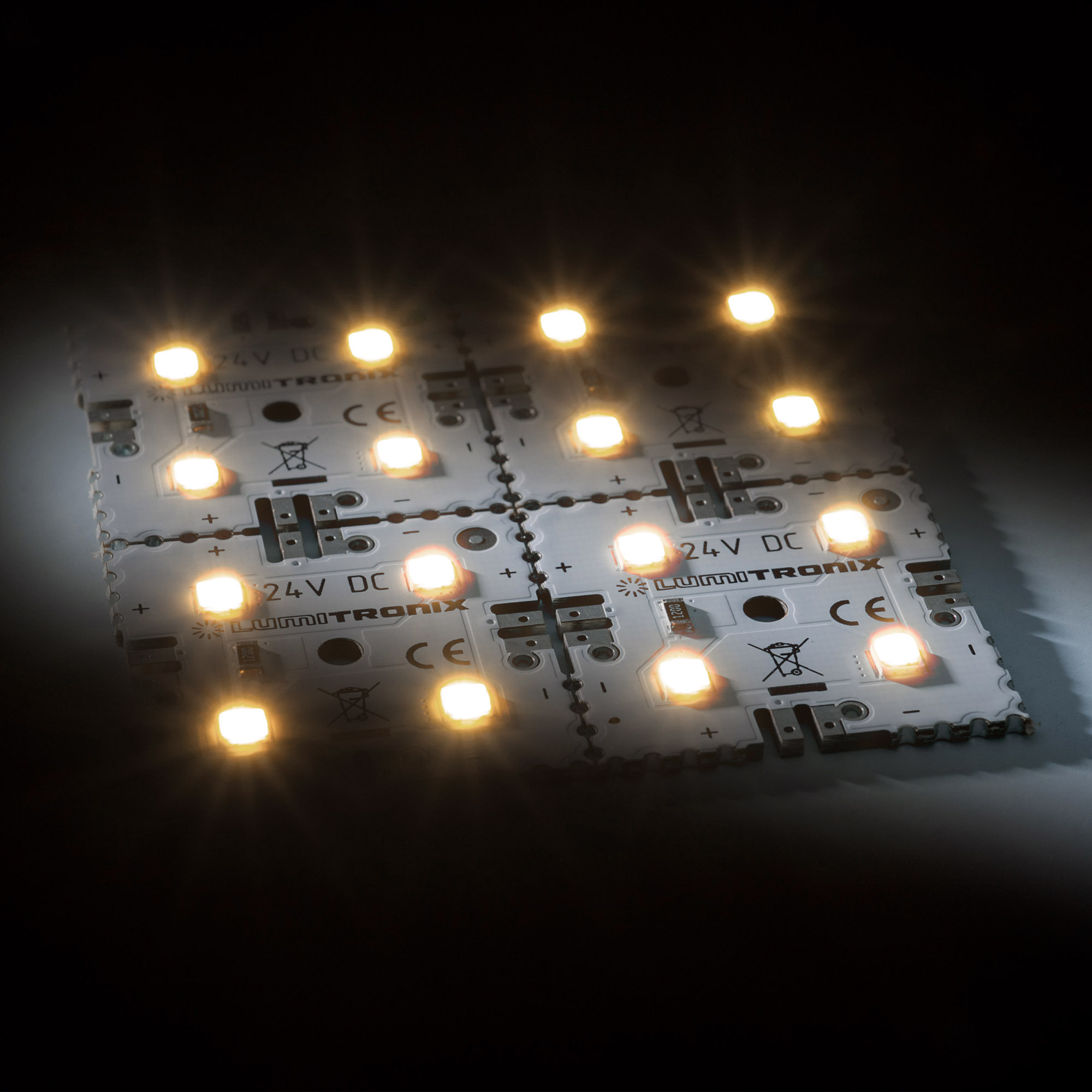 Nichia Modulo retroilluminazione Matrix Mini 4 segmenti (2x2) 16 LED 24V Bianco 2700K 1.92W 274lm