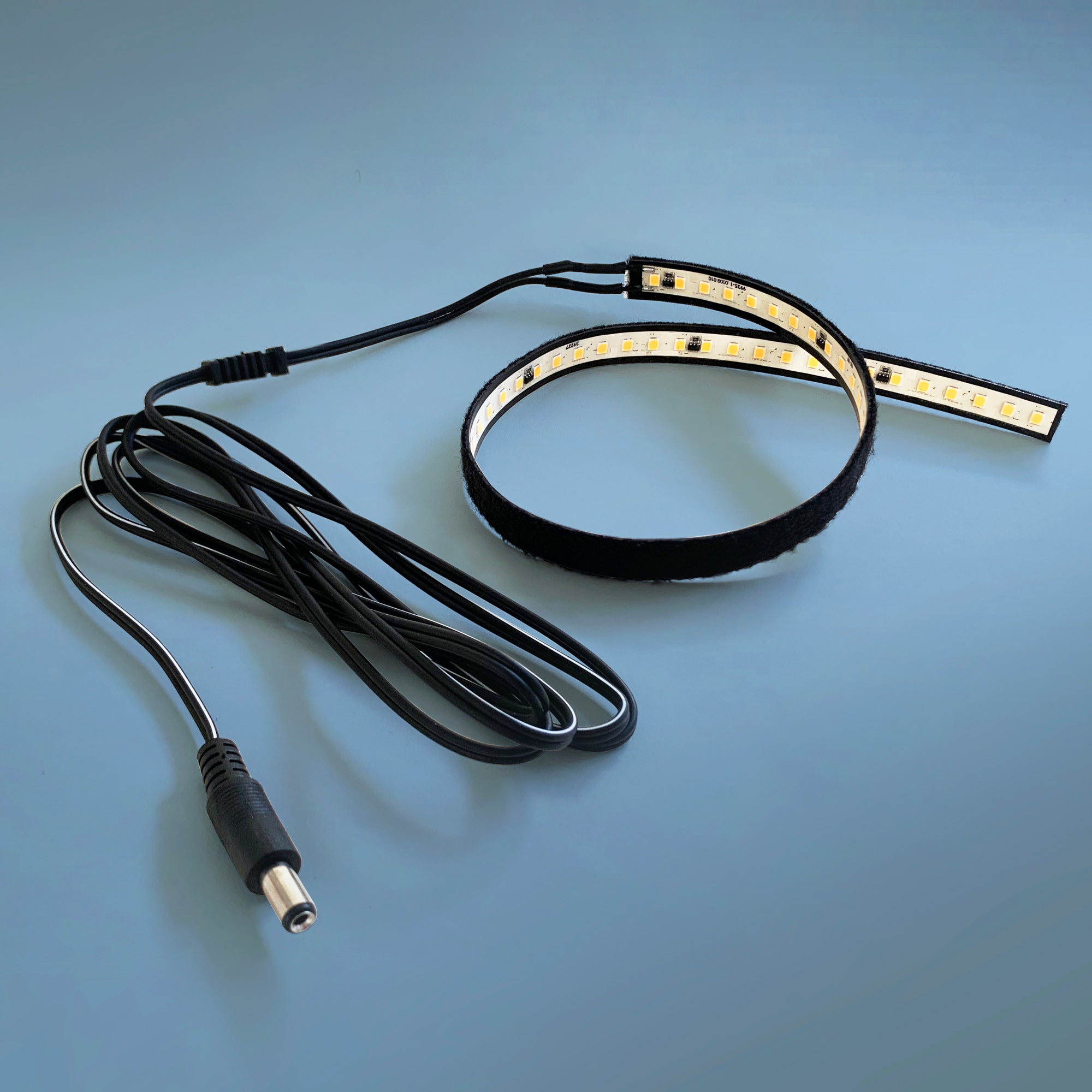 Striscia LED LumiFlex3095 impermeabile con LumProtect® 2700K CRI 95 56 LED 402 x 10 mm 24V Campione di prova