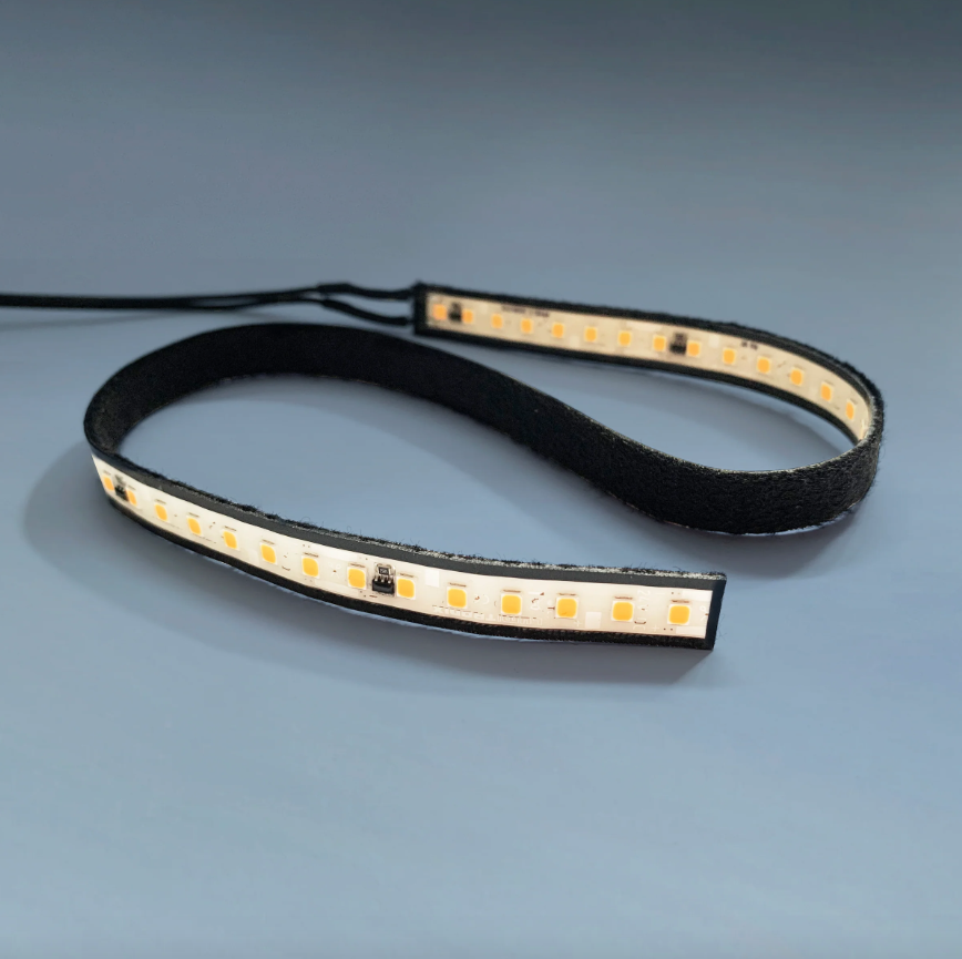 Striscia LED LumiFlex3095 impermeabile con LumProtect® 2700K CRI 95 56 LED 402 x 10 mm 24V Campione di prova