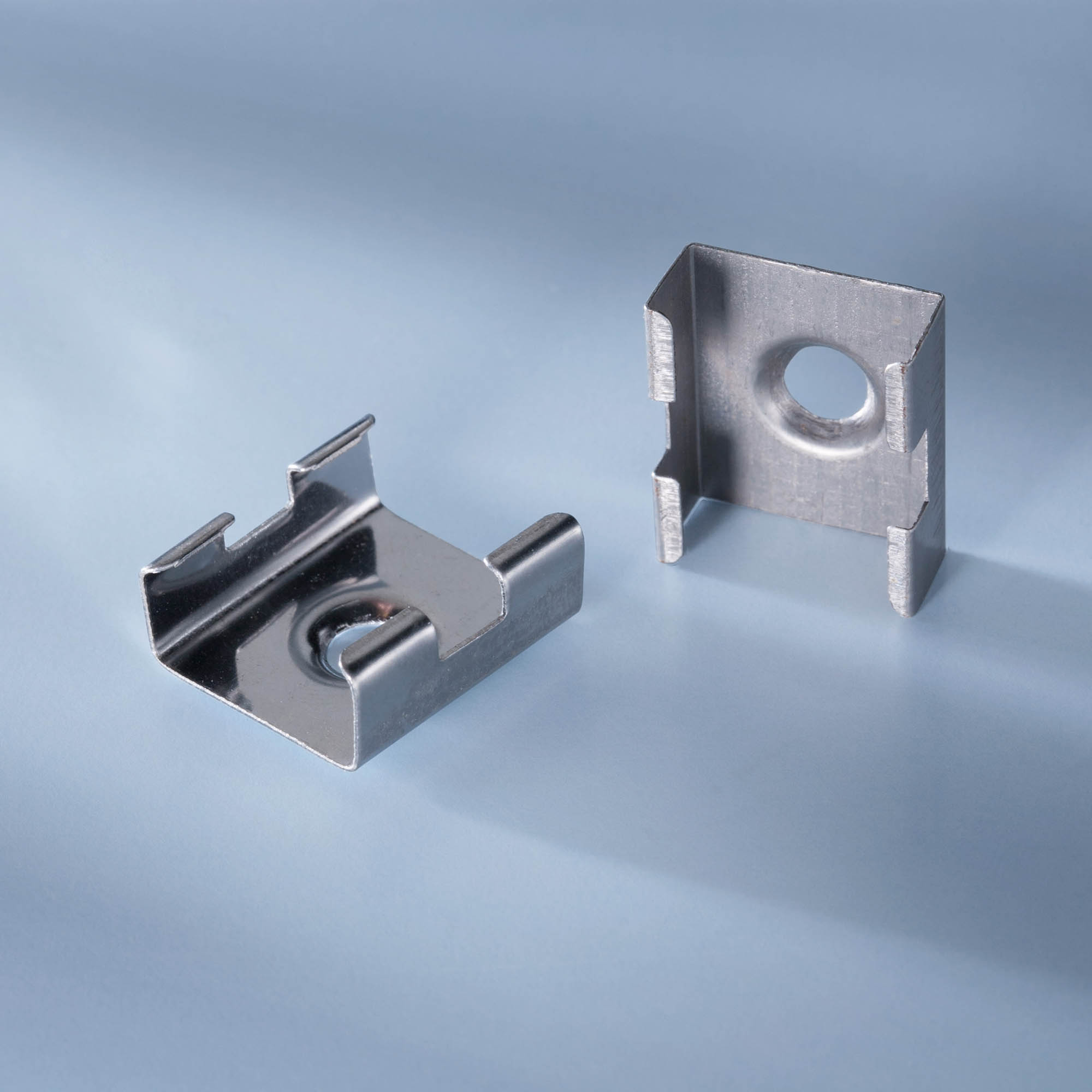 Clip di montaggio per tutti i profili in alluminio Aluflex per strisce LED