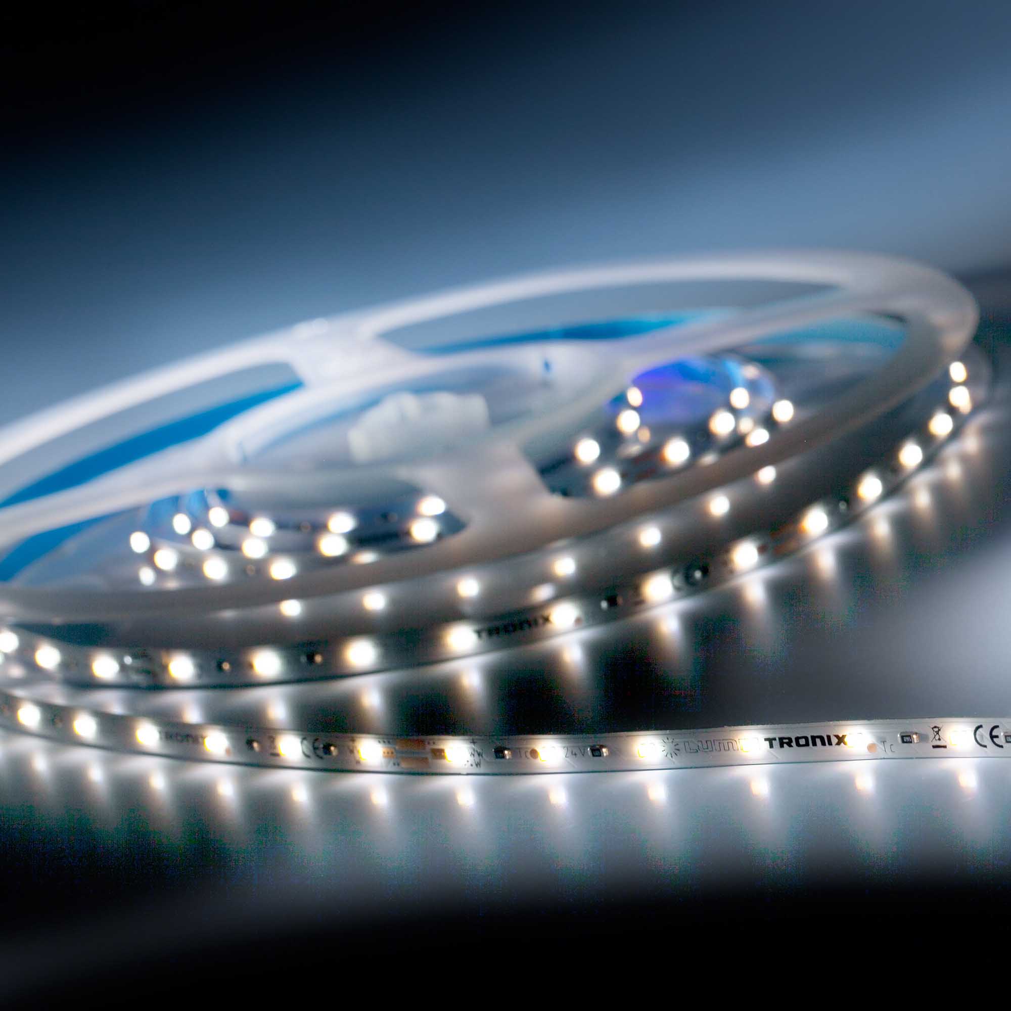 SlimFlex280 Nichia Striscia LED TW 2700-6500K 4280lm 24V 140 LED/m 2m bobina (2055lm/m)