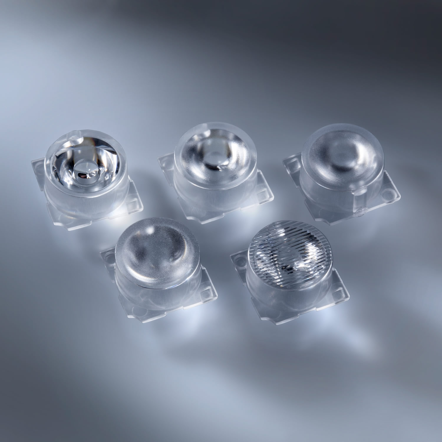 Lente Carclo da 195 gradi 10 mm per Cree XP-G e Nichia 757 219