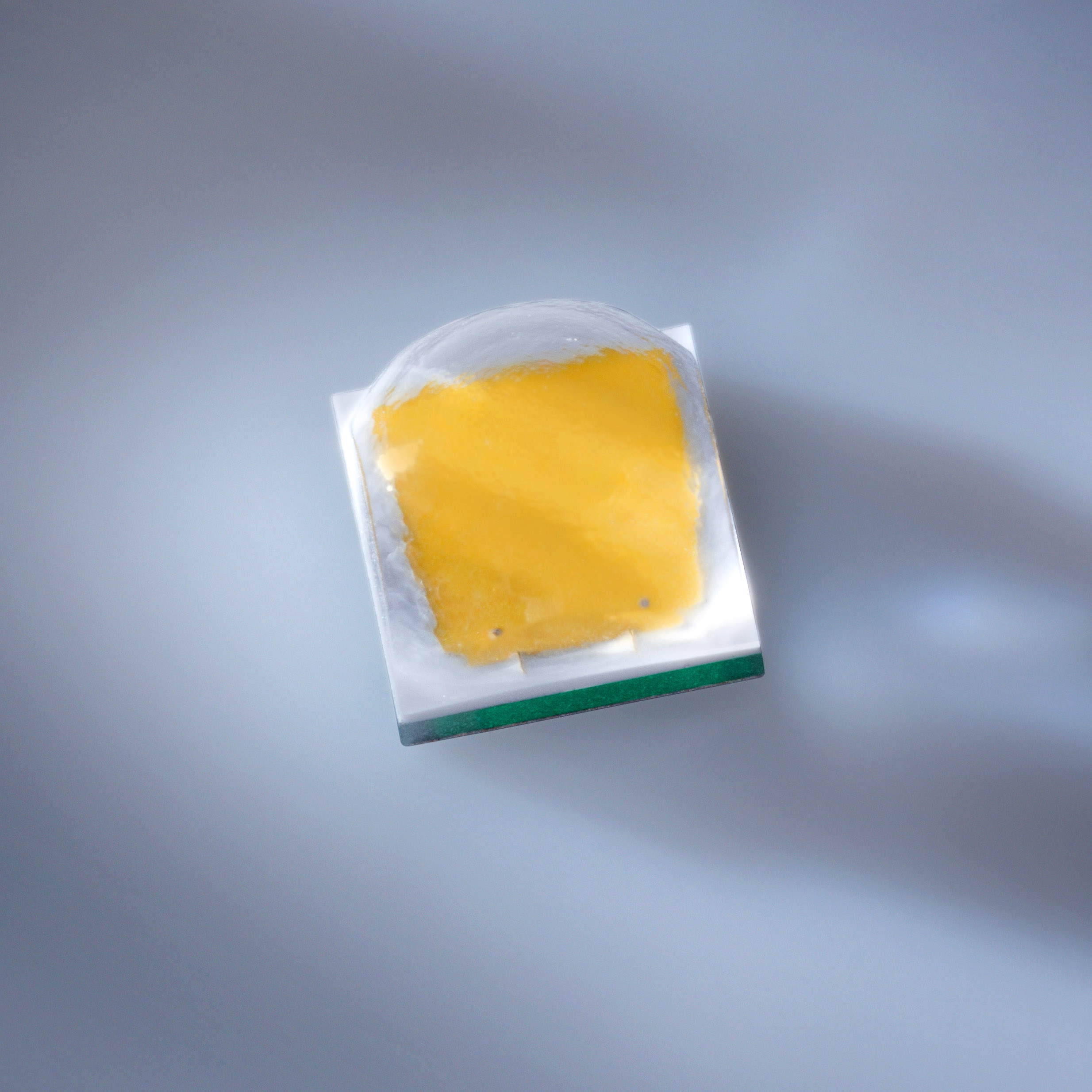 Cree XP-L U6 LED 854lm a 3000mA 3000K Piazza PCB XPLAWT-00-0000-0000-000HU60E7