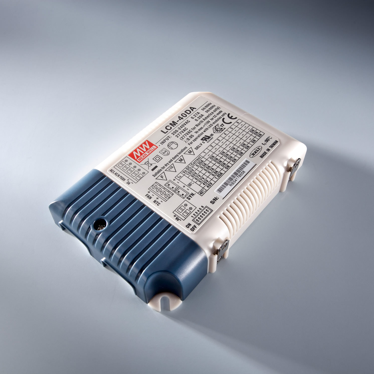 Driver LED a corrente costante MEAN WELL LCM-40DA 230V a 2-100V 350 > 1050mA DIM DALI