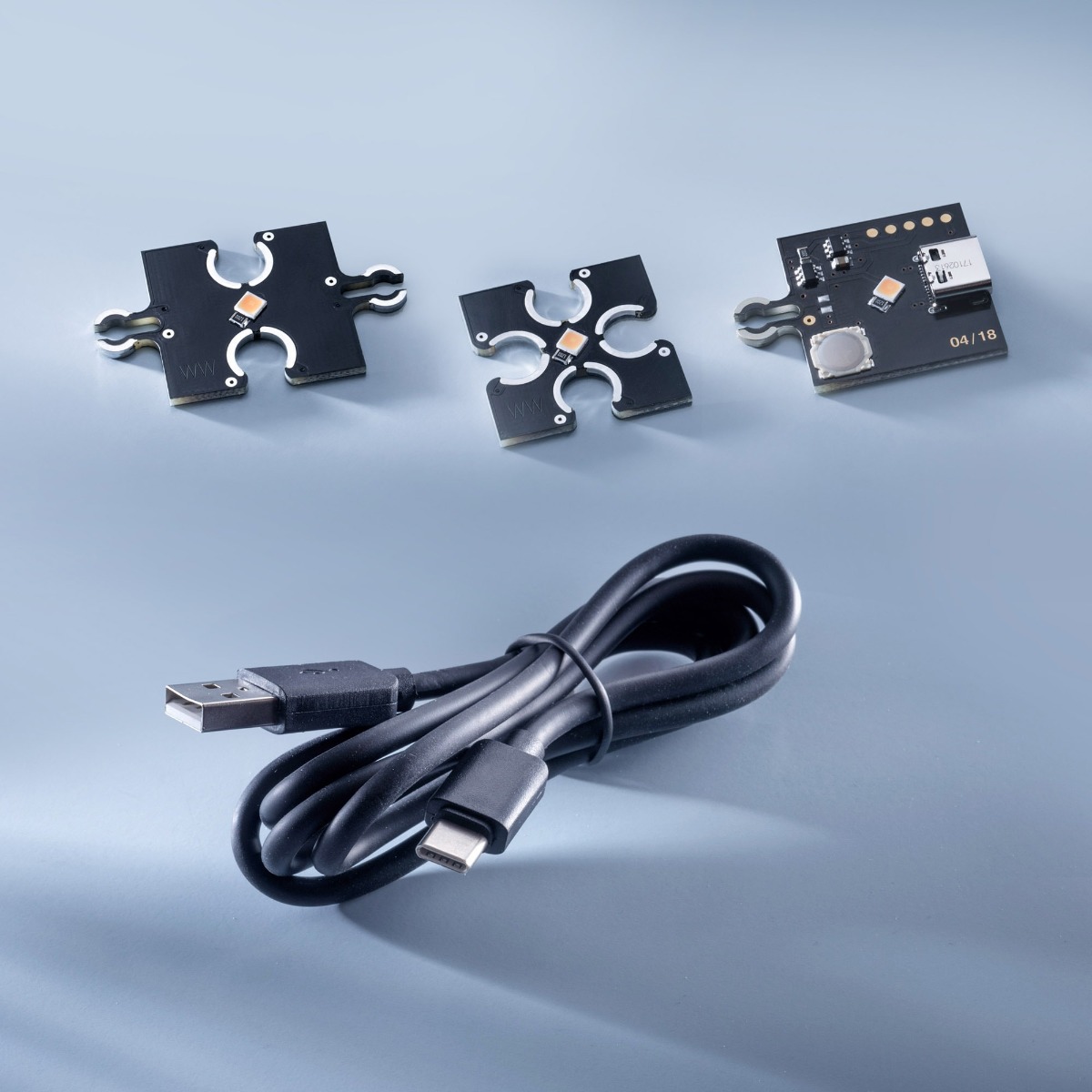 ConextPlay Starter-Set 31 Moduli bianco caldo 2700K 10lm ciascuno 310lm totali incluso USB-C