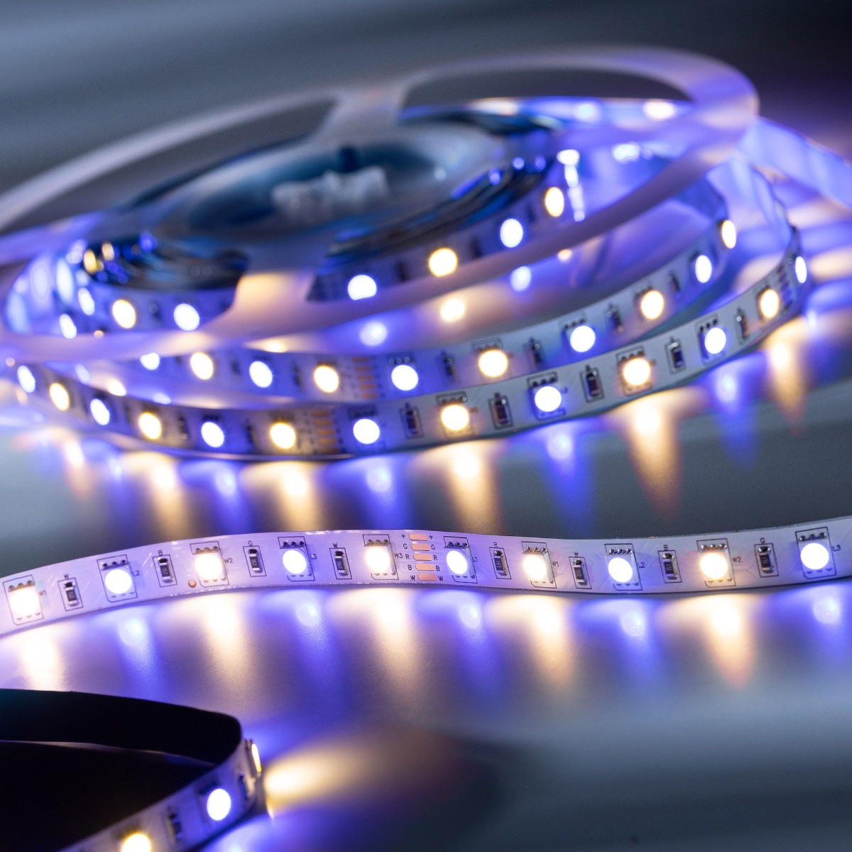LumiFlex-RGBW-1080 ECO striscia LED RGB-Bianco CRI70+ 3000K 1000lm 12V 60 LED/m 5m bobina