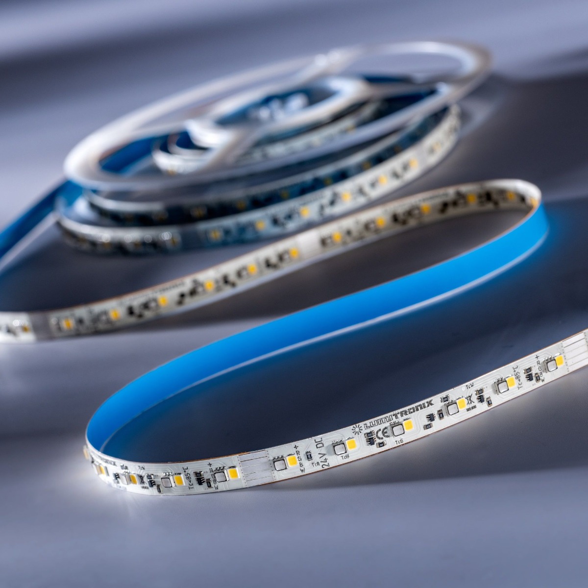 LumiFlex-RGBW-2080 Osram LED Strip RGB-White CRI80 4000K 5580lm 24V 140 LEDs/m 5m in bobina (max 1100lm/m 15,2W/m)