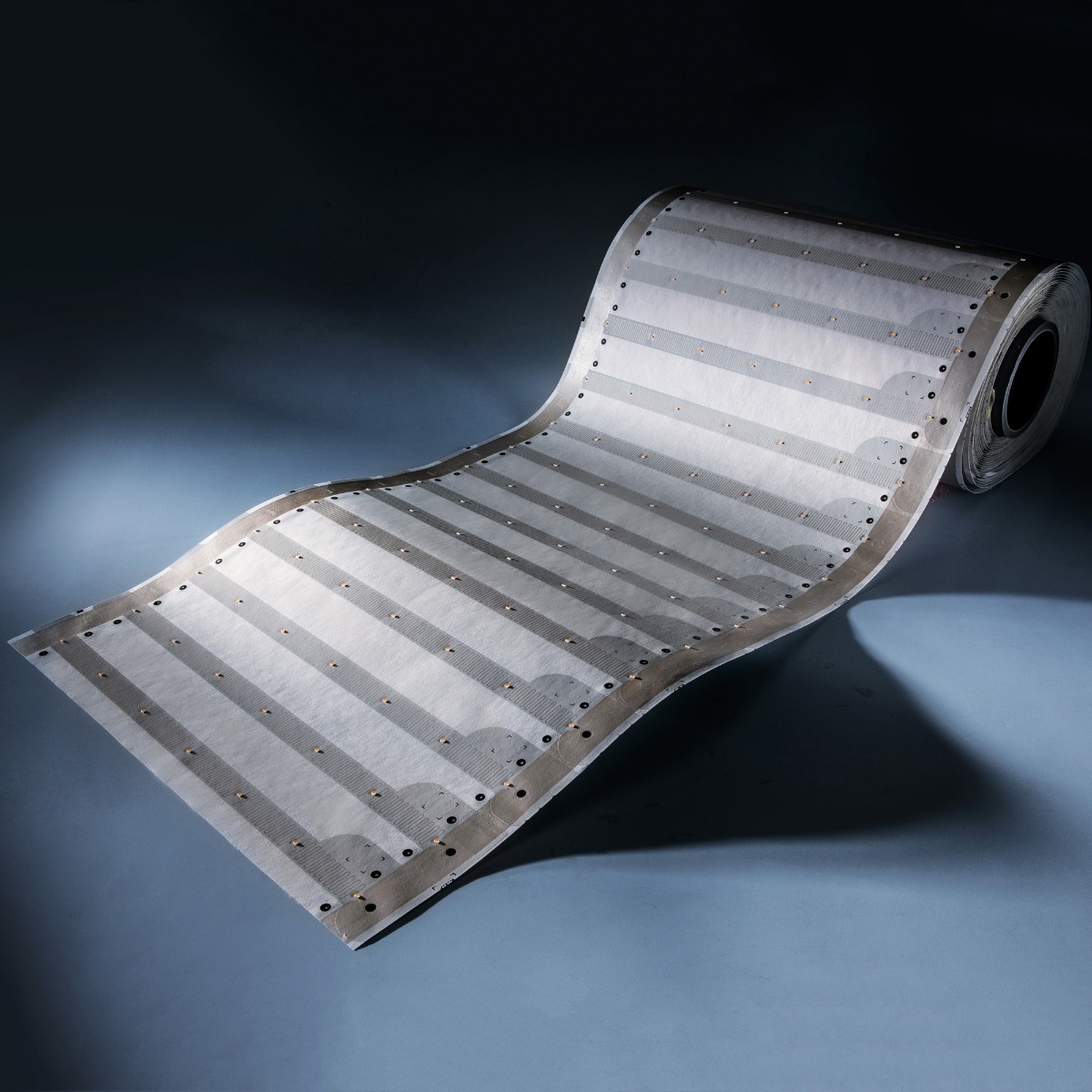 PaperFlex-497-1080 Modulo LED Osram lunghezza 24,85 m 3479 LED 8,69 mq bianco caldo 2700K 24V larghezza 35 cm (2900lm/mq) 