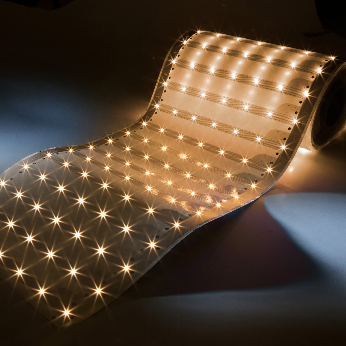PaperFlex-20-1080 Modulo LED Osram 1,05m lunghezza 0,36 mq 147 LED bianco caldo 2700K 24V larghezza 35cm (2900lm/mq) 