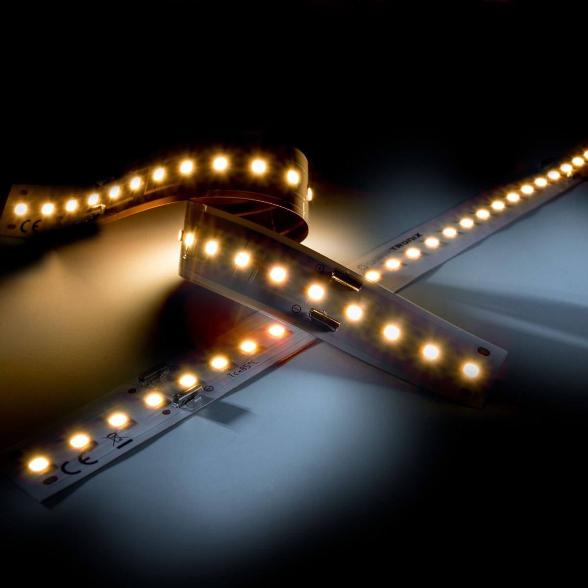 LumiFlex4080 Striscia LED Seoul bianco caldo 2700K CRI80 27100lm 900mA 96 LED/m bobina da 5,6m (4839lm/m e 26W/m) 