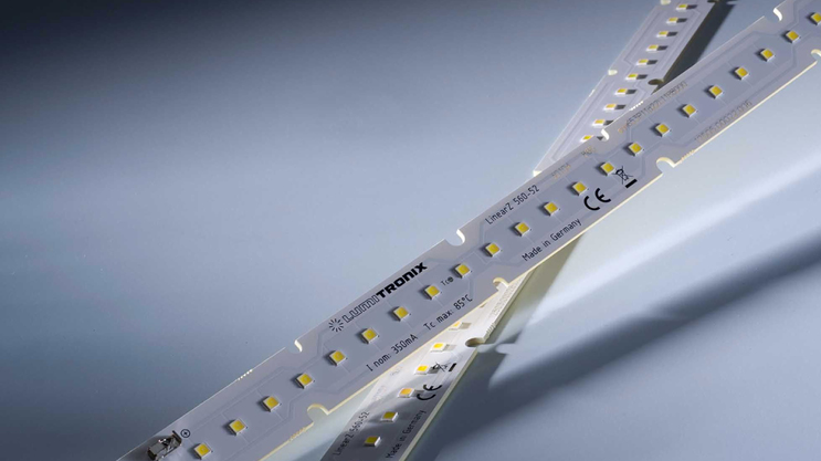 Nichia 757: Strisce LED LinearZ con flusso luminoso fino a 4100 lm / m